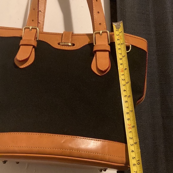 Dooney & Bourke tote - Picture 3 of 10
